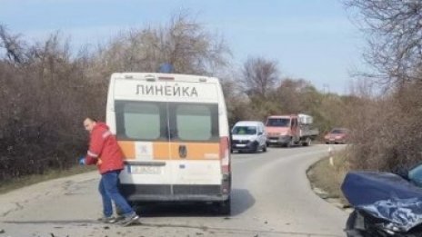 Затвориха пътя София - Варна заради зверска катастрофа