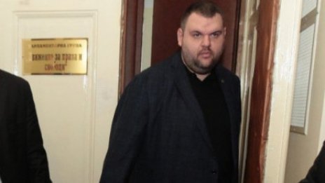 Пеевски: До обяд ще бъде решен въпросът със зърнопроизводителите