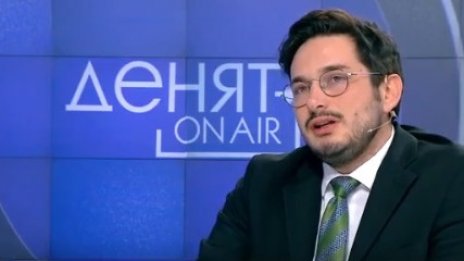 Хората на Слави се сетиха, че има и деца в страната. По 50 лв. за всяко
