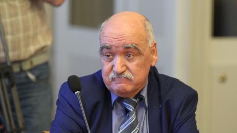 Депутатите освободиха проф. Камен Плочев от поста управител на НЗОК