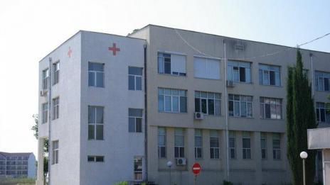 Болницата в Поморие затвори
