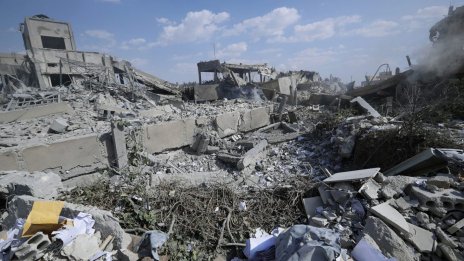 Руски експерти: От 105 изстреляни ракети само 22 са ударили обекти в Сирия