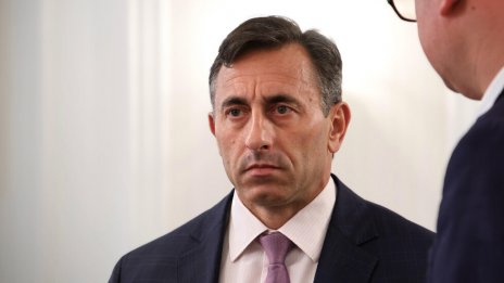 Румен Спецов "развъртя метлата" в "Лукойл"