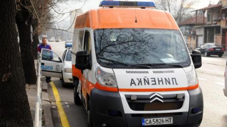 Линейки минават 200 км, за да заредят! Далавера или да?
