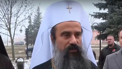 Патриархът: Никой няма да учи религия насила