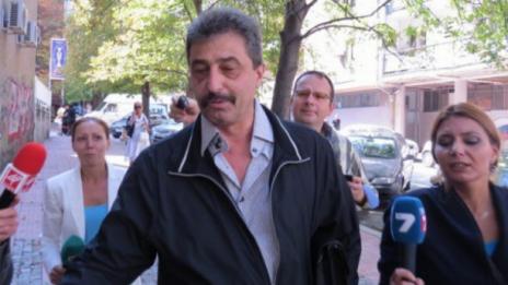 Цветан Василев дойде в съда в Белград