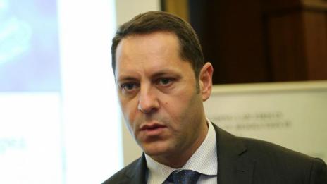 Александър Манолев е привлечен като обвиняем