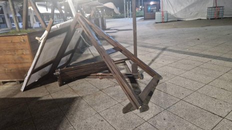 Общината с препоръки към варненци заради силния вятър