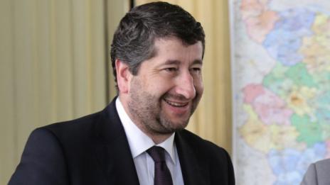 Не е сериозно да броим депутатите като яйца за баница!
