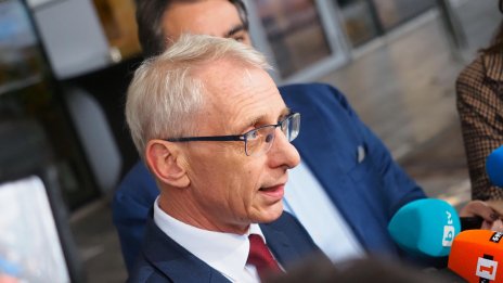 Денков:  Сега е ясно е, че от това, което наричахме чалга политика, вече имаме рап политика