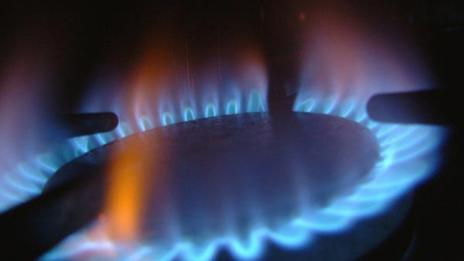 "Булгаргаз" предлага природният газ да поевтинее с малко над 7%