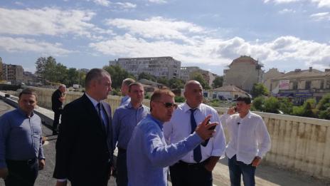 Отлагат ремонта на Аспаруховия мост заради строителните дейности в града
