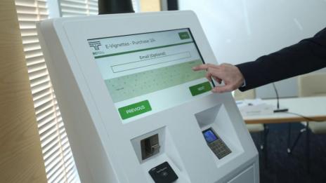 Няма да има краен срок за подмяна на хартиените винетки в електронни