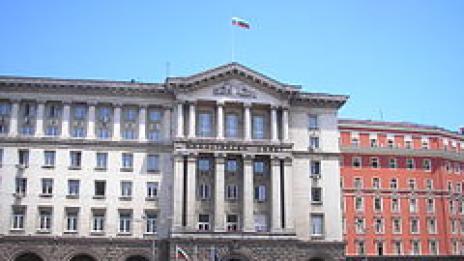 Смяната на министри ясна до седмица