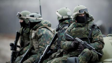 Мъж взе заложници в банков клон в Москва