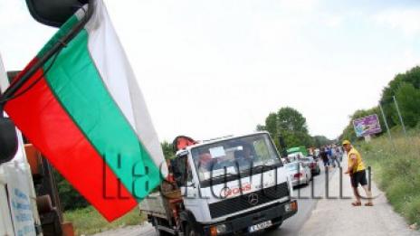 Фирмите за скрап пак блокираха границата