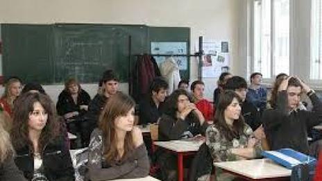 Ученичка от Математическата лауреат на олимпиадата по английски