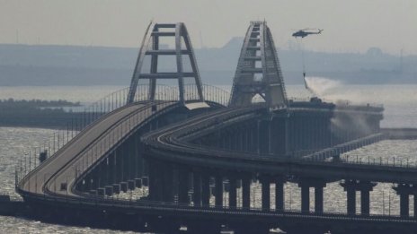 Камионът, взривил Кримския мост, е тръгнал от Бургас