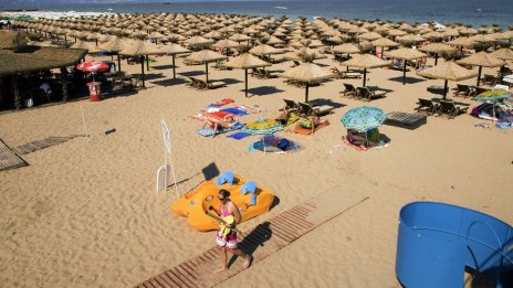 Службите и камери пазят новите търгове за плажовете у нас