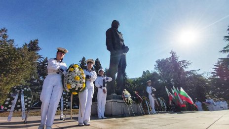 Отбелязаха 81 години от гибелта на Никола Вапцаров