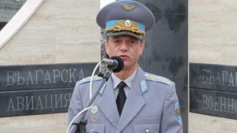 Началникът на отбраната настоя за увеличение на заплатите в армията