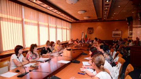 Директори пишат визия за развитие на училищата си в общинската образователна система