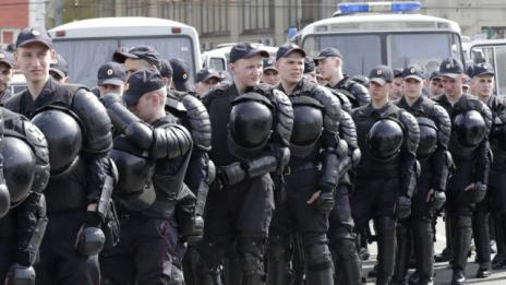 Повече от 100 са задържаните при протести срещу Путин