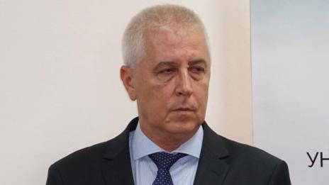 По спешност: Здравният министър влезе в болница