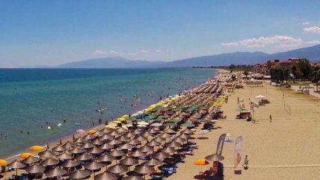 На гръцкото море е евтиния, твърди нашенец