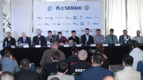 Владимир Вълев – Питбула предава Световния пояс на WAKO PRO на второто издание на  SENSHI