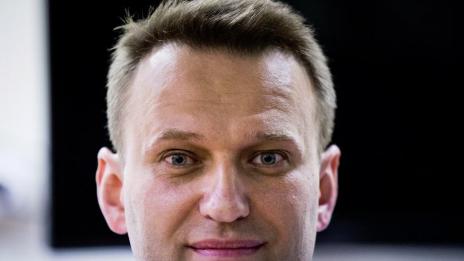 Алексей Навални е вдигнал висока температура в ареста