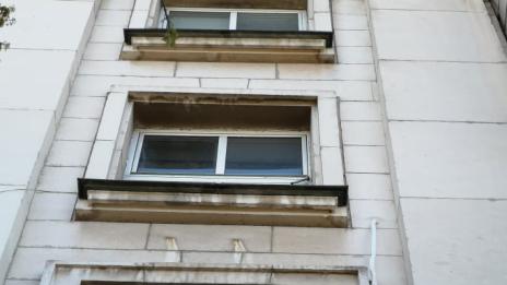 Боил Банов спря слагането на климатици на Ректората