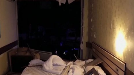 Руски ракети сринаха хотел в Харков