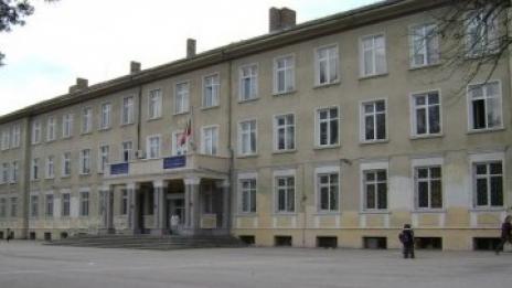 Ремонтират 35 училища и 30 детски градини във Варна