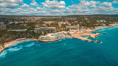Тридневна почивка за двама край морето във Варна през май - около 600 лв.