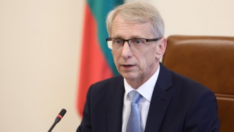 Денков взима спешни мерки в борбата с наркотиците