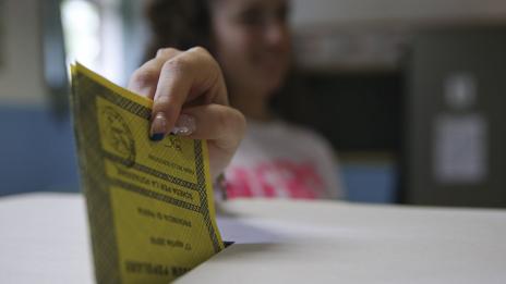 В Италия се провежда конституционен референдум
