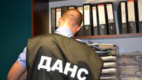 Спецагенти атакуваха офиси в бизнес сграда