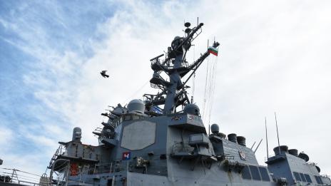Ескадреният миноносец „USS ROSS“ се завърна във Варна (СНИМКИ)