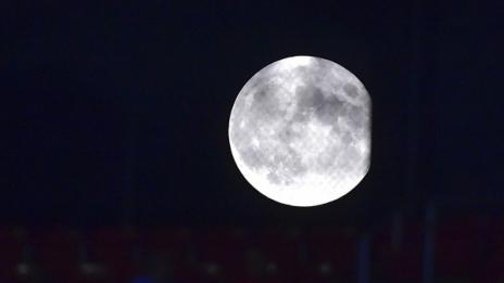 50 години след първата стъпка Луната стана сметище с 200 тона отпадъци