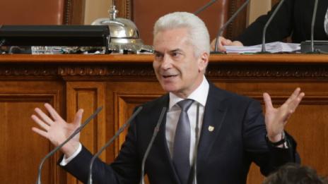 Сидеров към властта: Сдобрете се и довършете България!