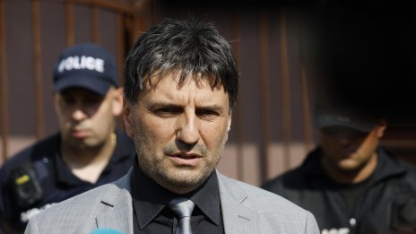 20 собственици на незаконни имоти са задържани при акцията в район "Приморски"