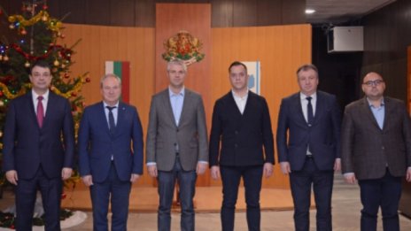 Коцев: Завършването на АМ „Хемус“ трябва да се ускори