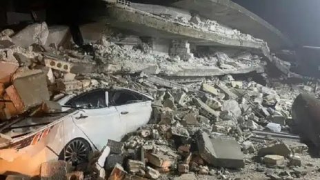 Жертвите на труса в Мароко достигнаха 2000 души