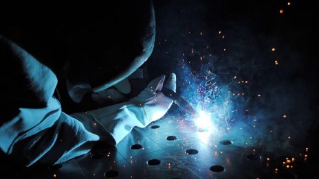 Кои са професиите за които работодателите дават тлъсти заплати? 