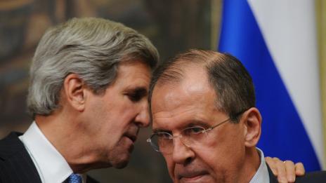 Лавров към Кери: Обвиненията срещу Путин са измислени