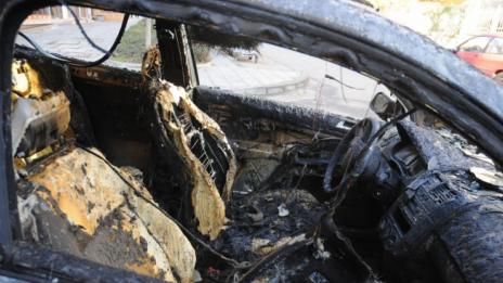 Шест автомобила изгоряха тази нощ