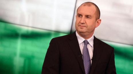 Радев с въпроси: Висок БВП, но защо хората не го усещат? 