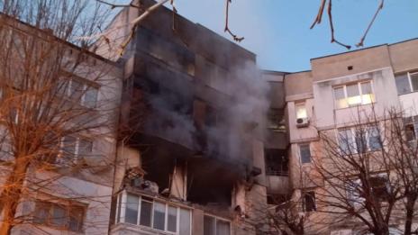 Забравена тенджера върху котлон подпали балкон във "Владиславово"