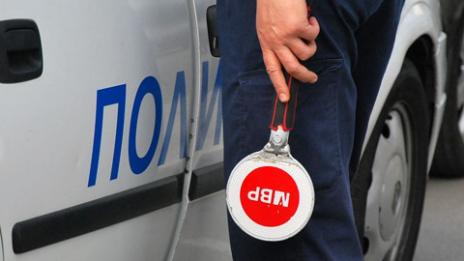 Пиян шофьор опита да подкупи полицаи с 37 лева